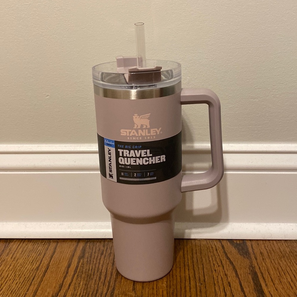 Stanley 40 oz Travel Quencher - Picture 3 of 4